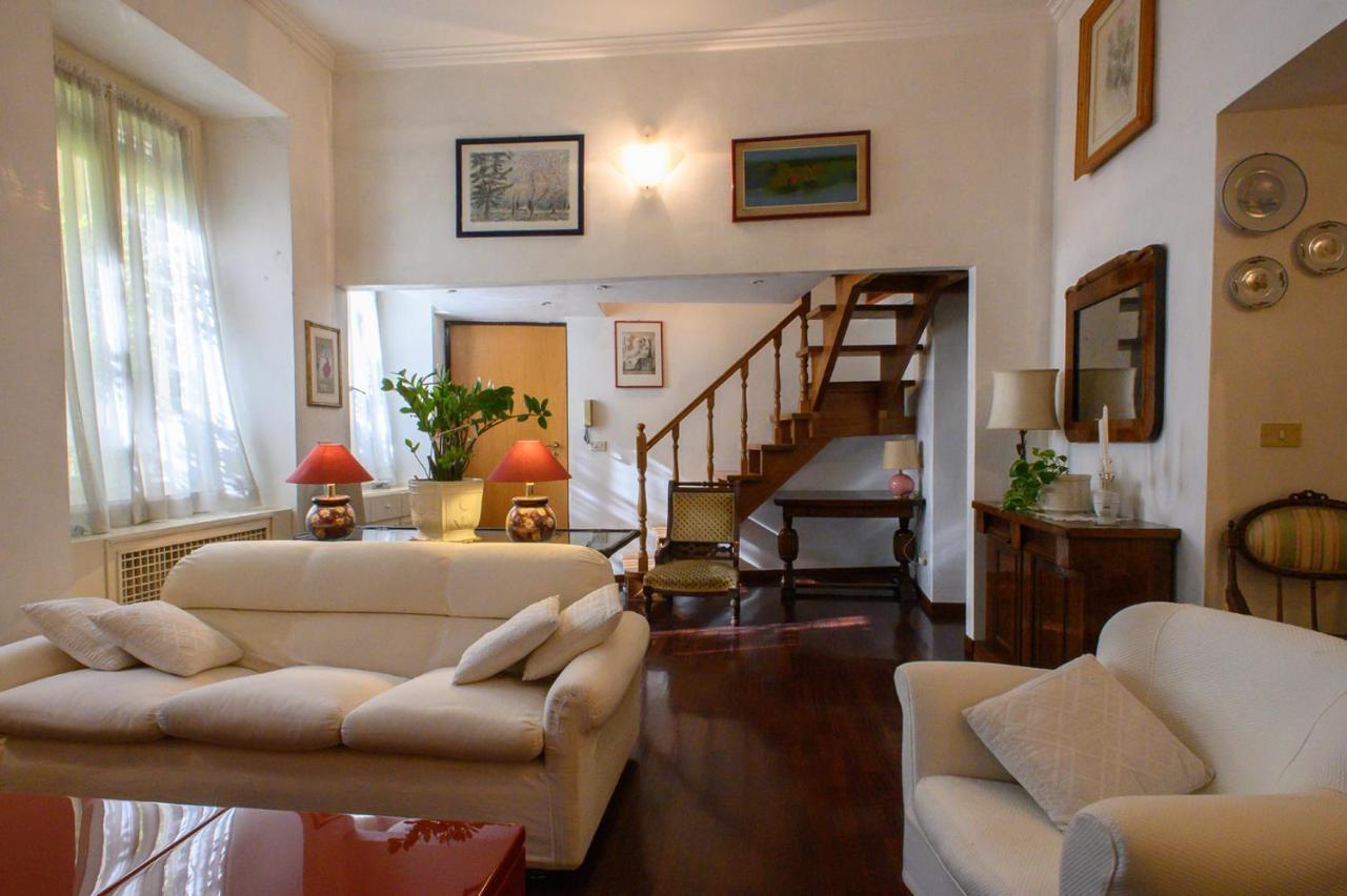 Apartment Roma Deluxe Exteriör bild