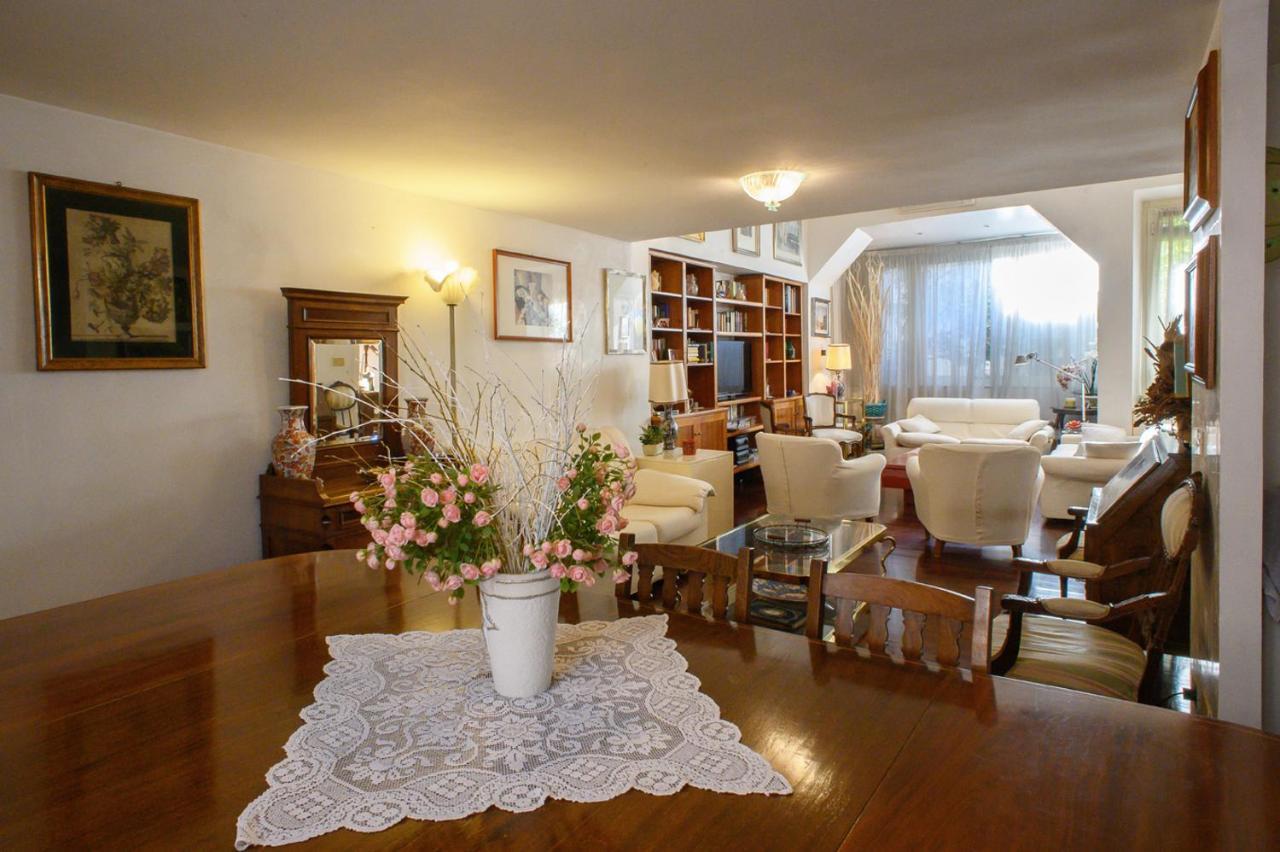 Apartment Roma Deluxe Exteriör bild